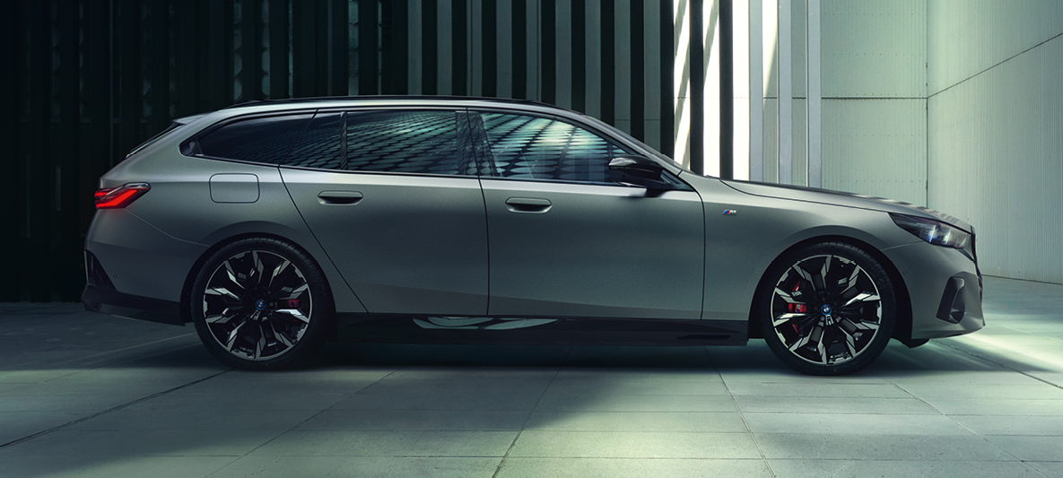 BMW i5 Touring